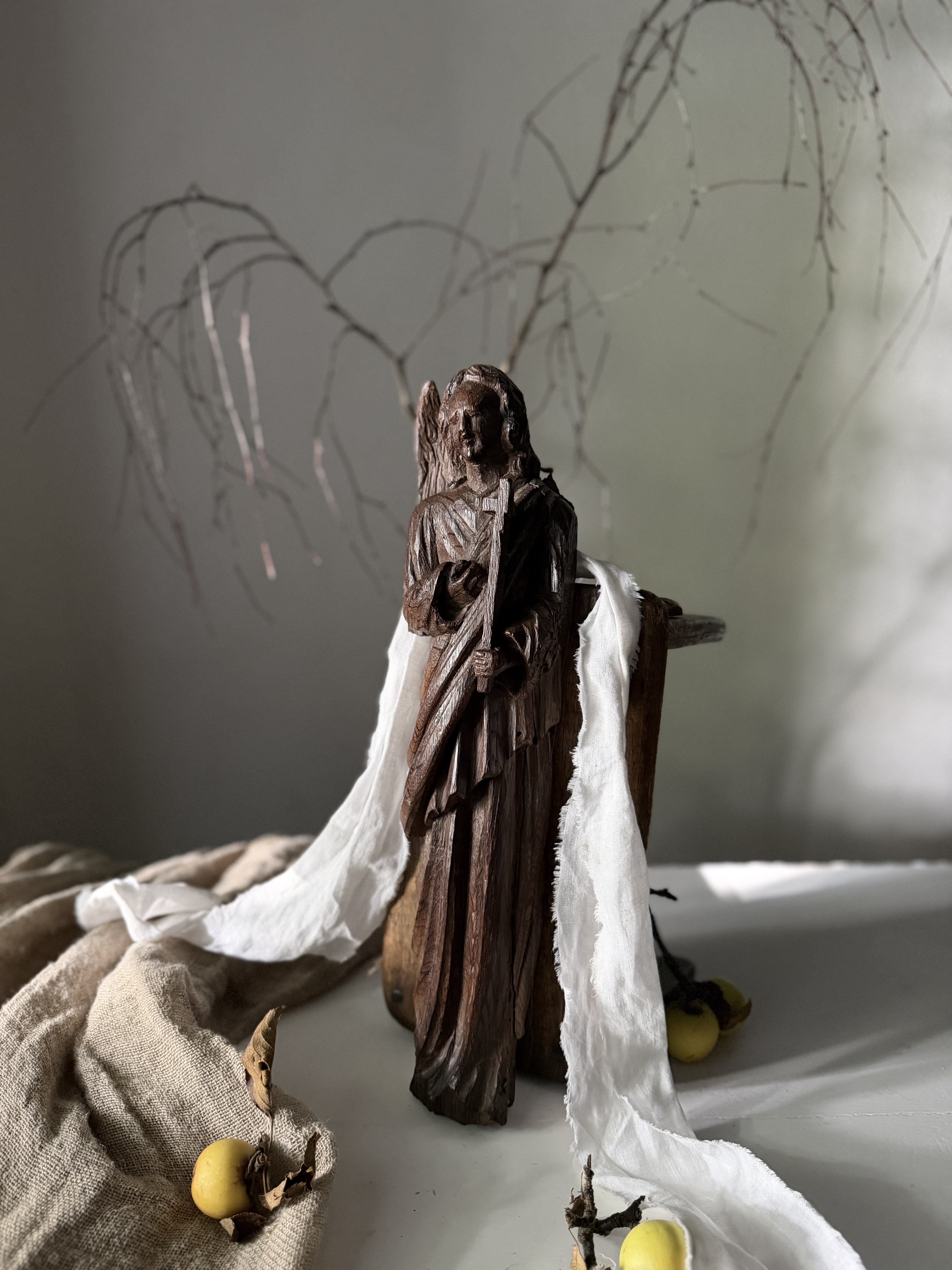 Pair of carved 17th-century wooden angels